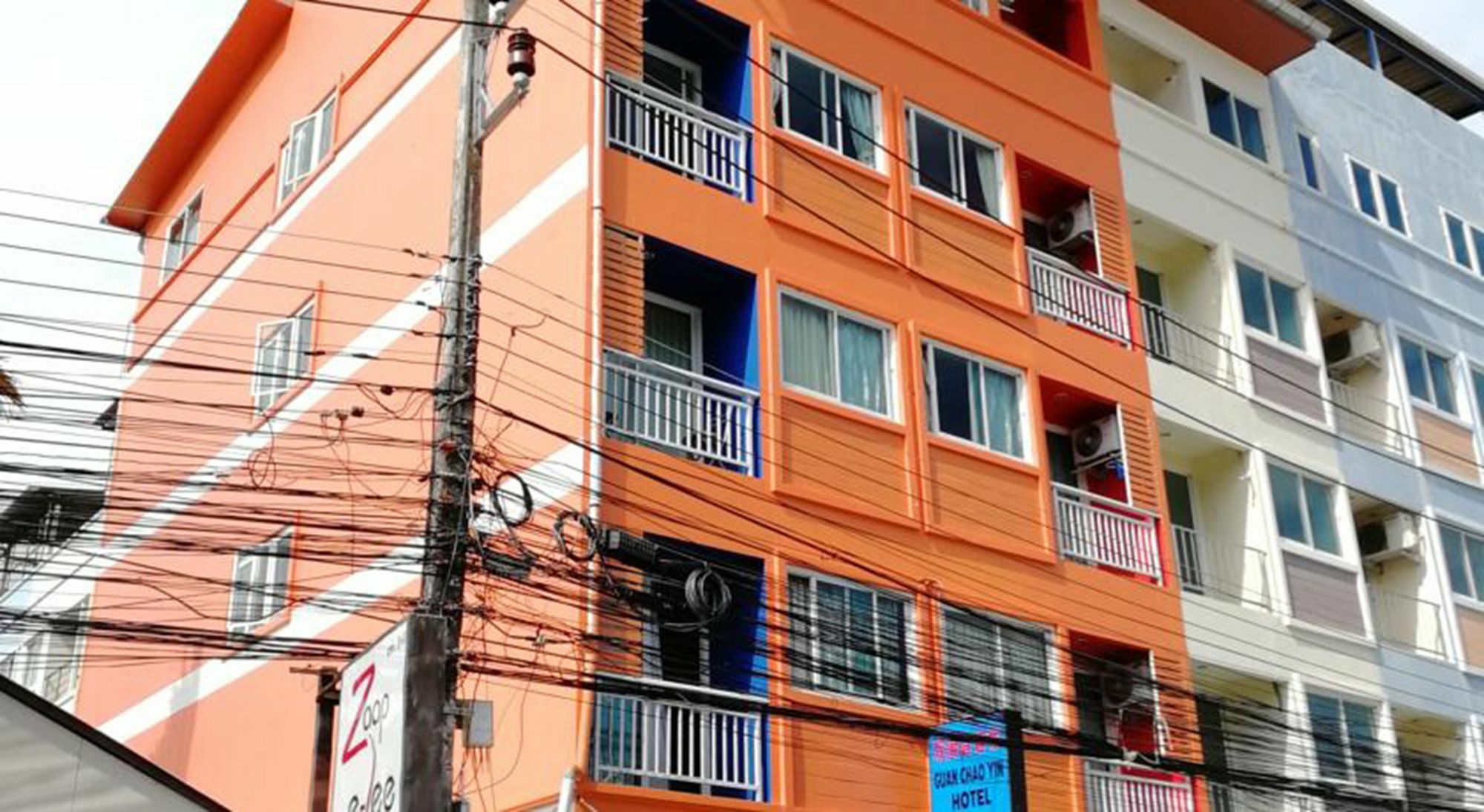 Guan Chao Yin Hotel Patong Exterior photo